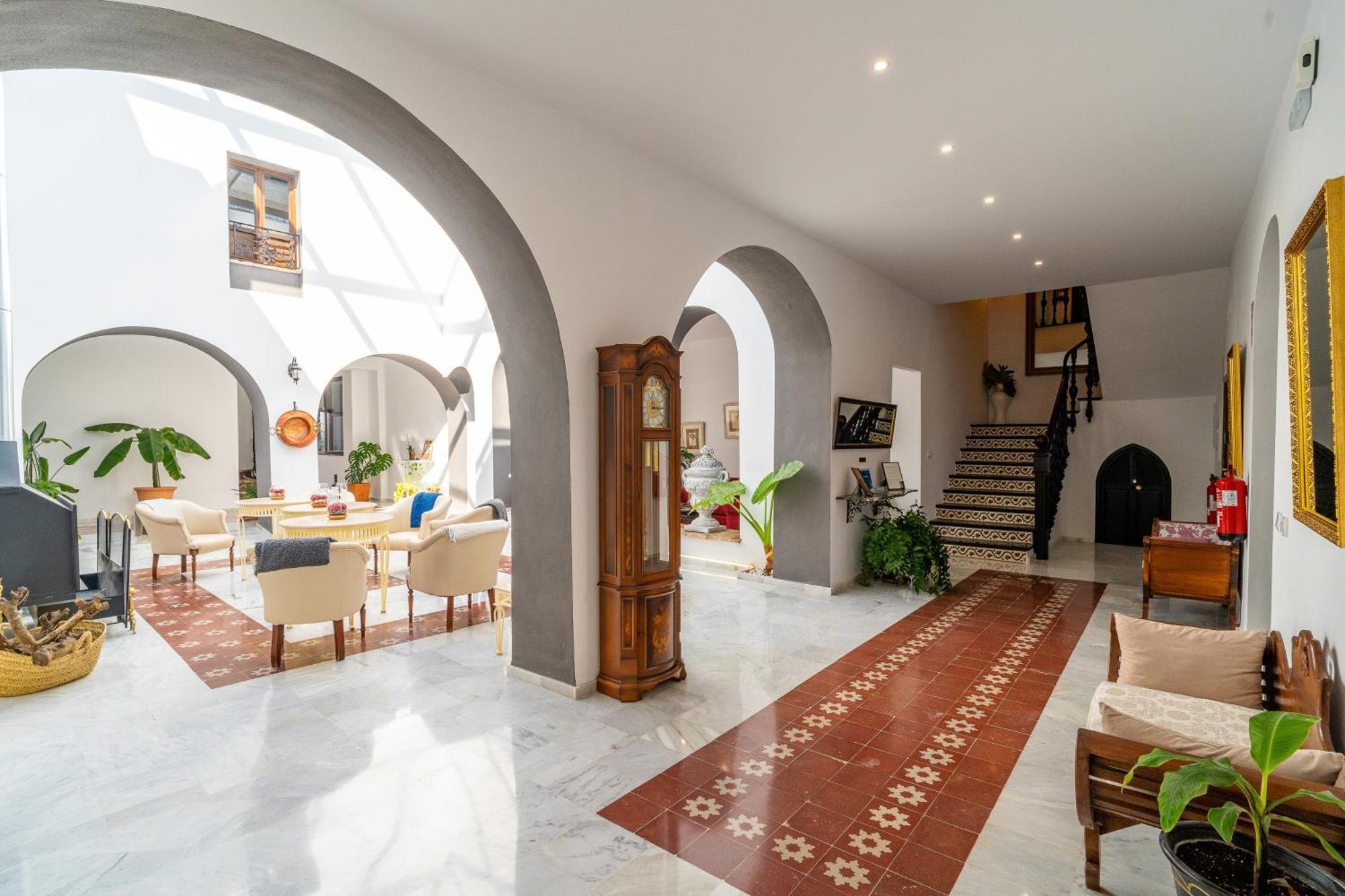 Casa De La Senora Bed & Breakfast *